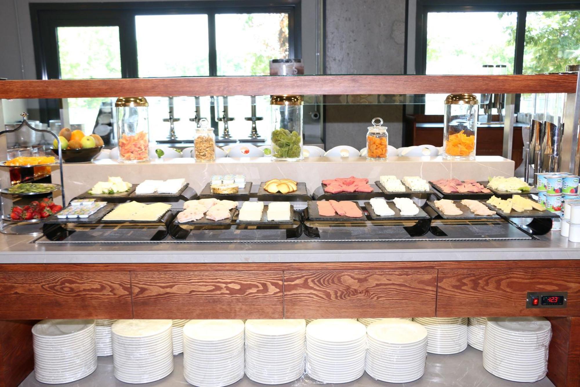 Inventist Hotel Sports Academy Isztambul Kültér fotó